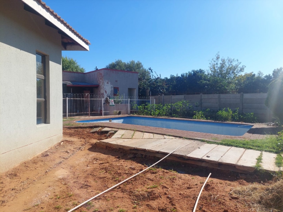 3 Bedroom Property for Sale in Verwoerdpark Northern Cape
